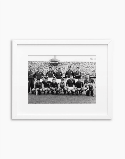Fiorentina, Formazione, 1955 — stampa fine art con cornice bianca