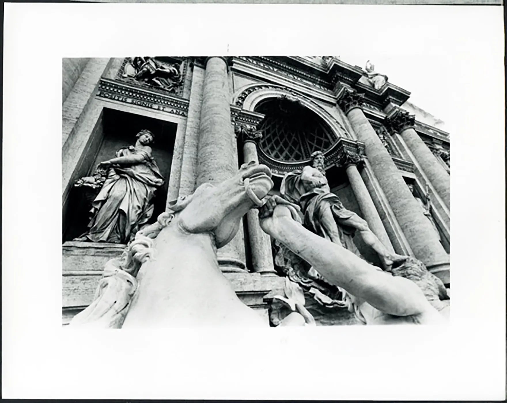 Fontana di Trevi Roma anni 90 Ft 37725 - Stampa 24x30 cm - Farabola Stampa ai sali d'argento