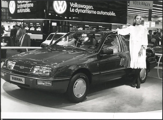 Ford Sierra Salone Auto Parigi 1982 Ft 37028 - Stampa 24x18 cm - Farabola Stampa ai sali d'argento