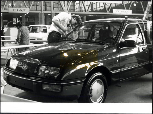 Ford Sierra Salone Auto Parigi 1982 Ft 37159 - Stampa 24x18 cm - Farabola Stampa ai sali d'argento