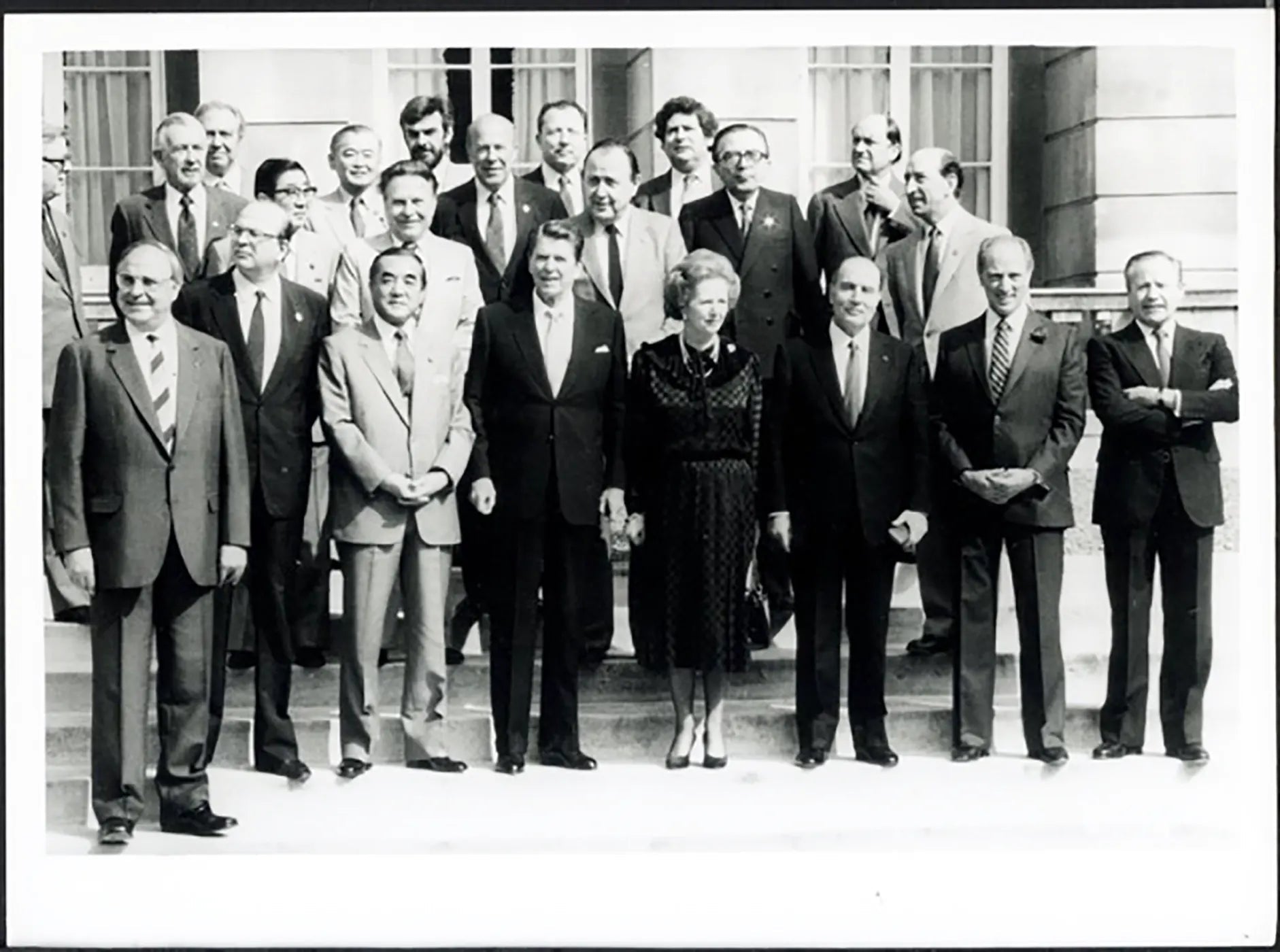 Foto di gruppo del G - 7 di Londra 1984 Ft 37957 - Stampa 24x18 cm - Farabola Stampa ai sali d'argento