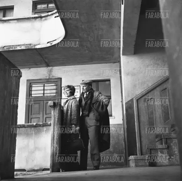 Franca Valeri e Giovanni Testori, Milano, 1960 - Farabola Immagine digitale