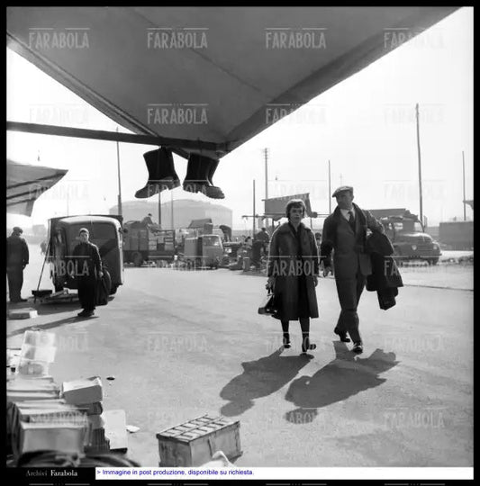 Franca Valeri e Giovanni Testori, Milano, 1960 - Farabola Immagine digitale