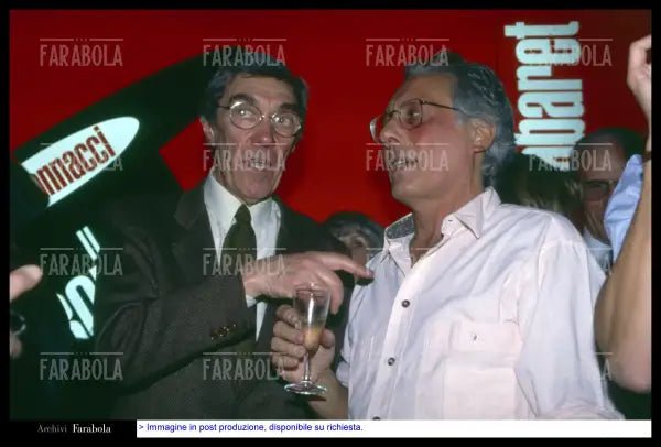 Franco Cerri ed Enzo Jannacci all'inaugurazione del locale Il Bolgia Umana, 1994 - Farabola Immagine digitale