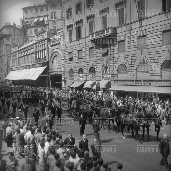 Funerali di Alcide De Gasperi, 1954 - Farabola Immagine digitale