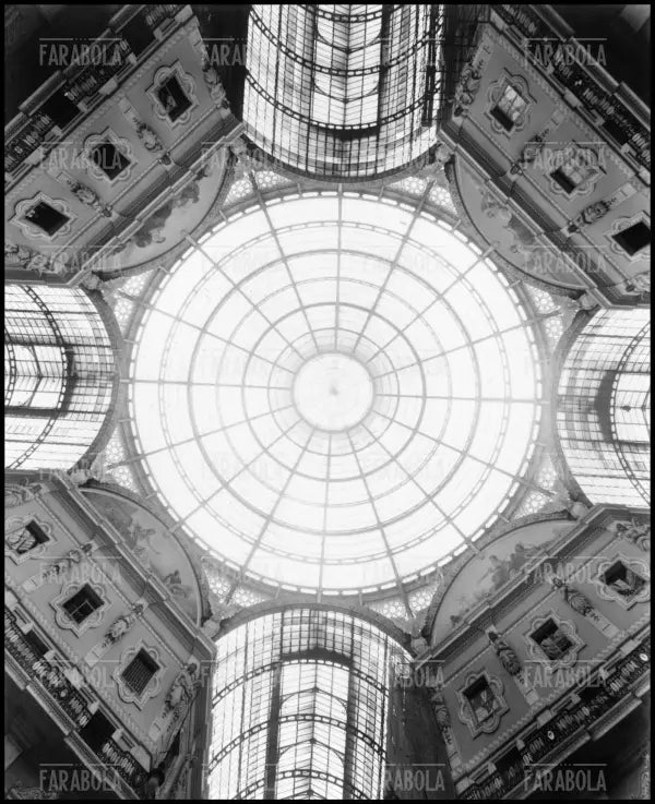 Galleria Vittorio Emanuele II, Milano, 1955 - Farabola Immagine digitale