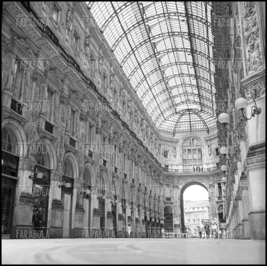 Galleria Vittorio Emanuele II, Milano, 1966 - Farabola Immagine digitale