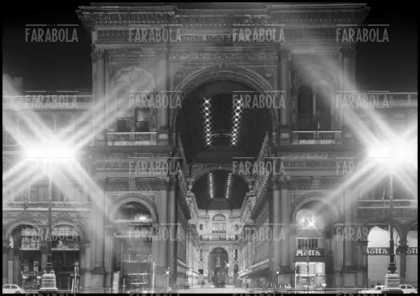 Galleria Vittorio Emanuele II, Milano, 1967 - Farabola Immagine digitale