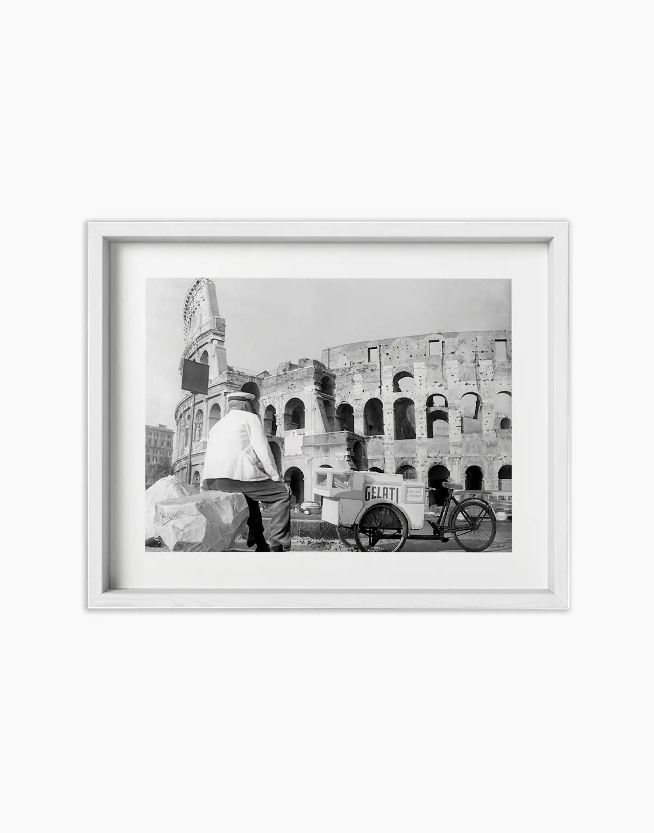 Gelataio al Colosseo, Roma 1954 - Farabola Fotografia