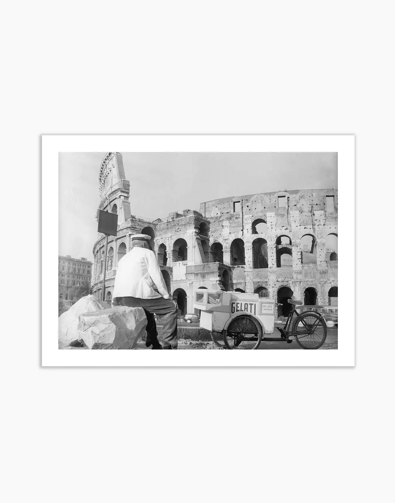 Gelataio al Colosseo, Roma 1954 - Farabola WhiteWall App Product