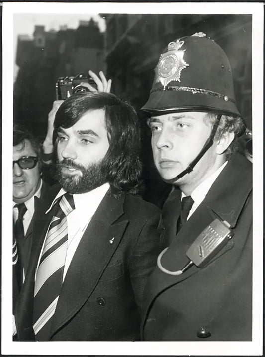 George Best in tribunale 1974 Ft 5539 - Stampa 20x15 cm - Farabola Stampa ai sali d'argento