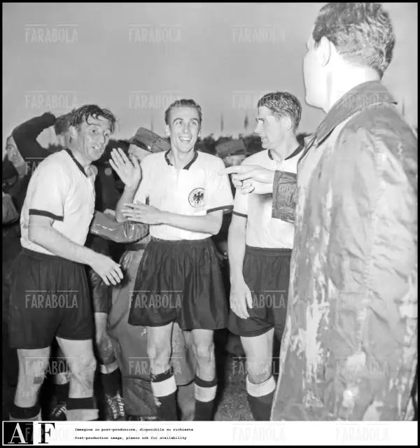 Germania O. vs Ungheria, Mondiali di calcio, 1954 - Farabola Immagine digitale