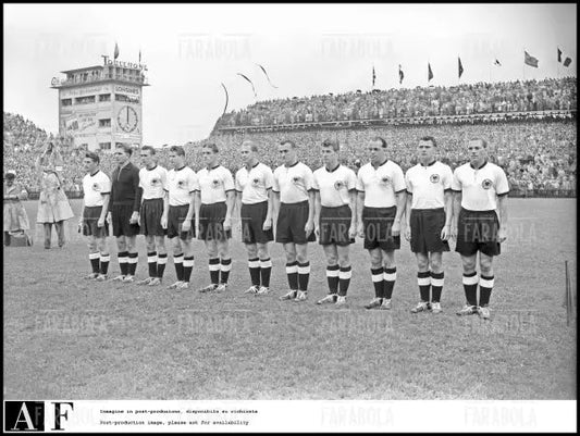Germania O. vs Ungheria, Mondiali di calcio, 1954 - Farabola Immagine digitale