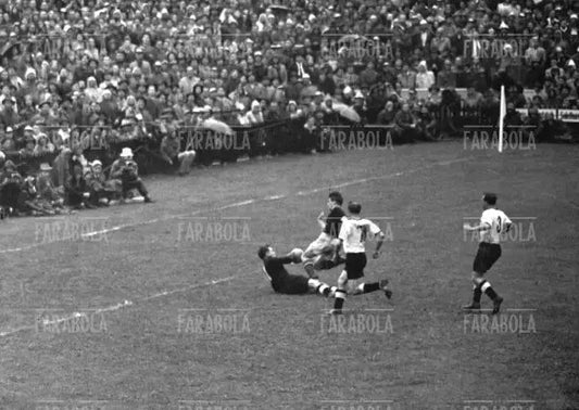 Germania O. vs Ungheria, Mondiali di calcio, 1954 - Farabola Immagine digitale