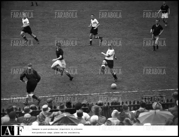 Germania O. vs Ungheria, Mondiali di calcio, 1954 - Farabola Immagine digitale