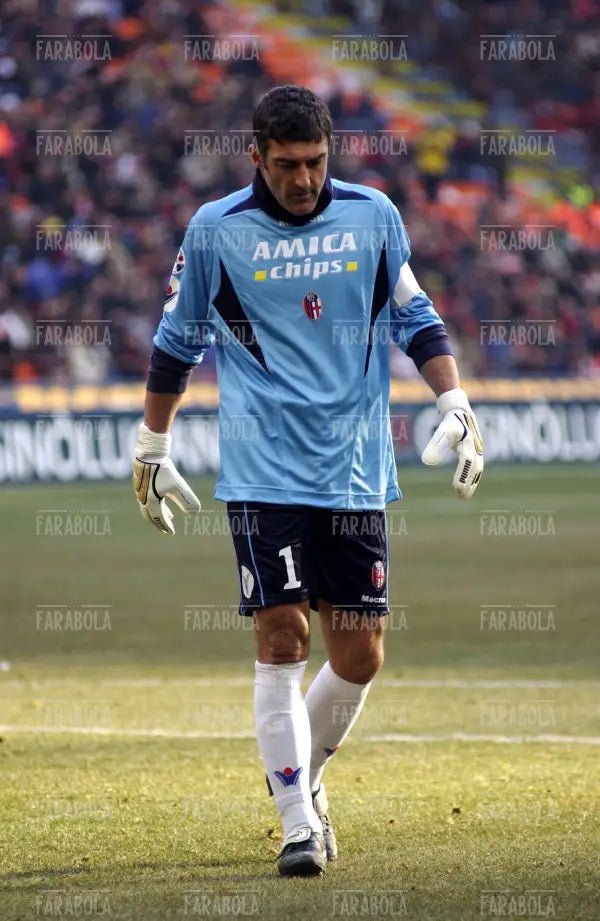 Gianluca Pagliuca, Milan vs Bologna, 2005 - Farabola Immagine digitale