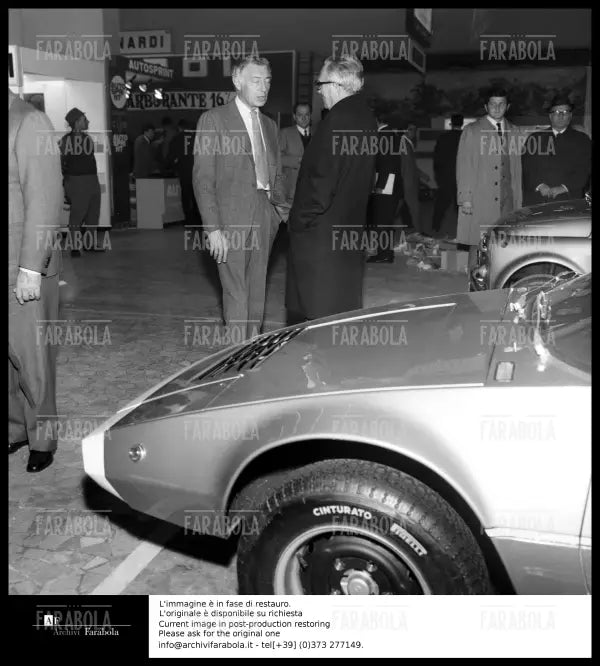 Gianni Agnelli, Salone dell'Auto di Torino, 1970 - Farabola Immagine digitale