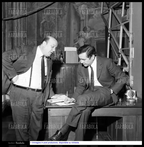 Gianni Ravera ed Enzo Tortora, Teatro della Basilicata, Milano, 1970 - Farabola Immagine digitale