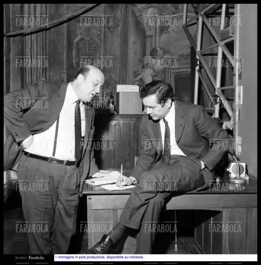Gianni Ravera ed Enzo Tortora, Teatro della Basilicata, Milano, 1970 - Farabola Immagine digitale