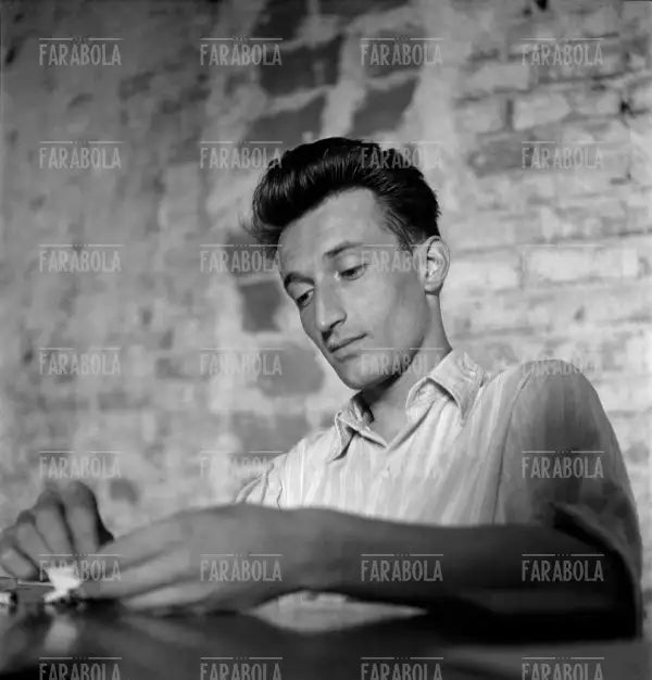 Gianni Rodari, 1946 - Farabola Immagine digitale
