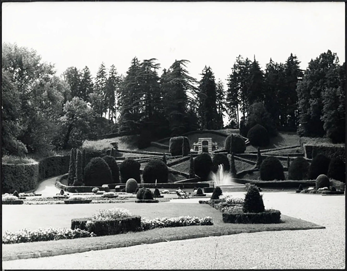 Giardini del Municipio Varese anni 60 Ft 37746 - Stampa 21x27 cm - Farabola Stampa ai sali d'argento (anni 90)