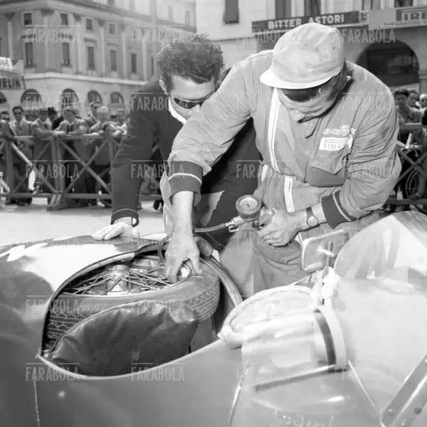 Giaur, Mille Miglia 1952 - Farabola Immagine digitale