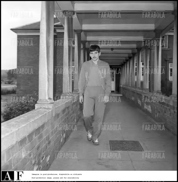 Gigi Meroni al ritiro della nazionale a Durham, Mondiali di calcio in Inghilterra, 1966 - Farabola Immagine digitale