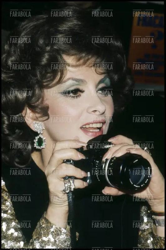 Gina Lollobrigida, anni 90 - Farabola Immagine digitale