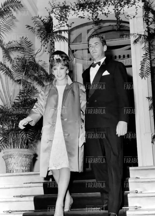 Gina Lollobrigida con il marito, Roma, 1961 - Farabola Immagine digitale