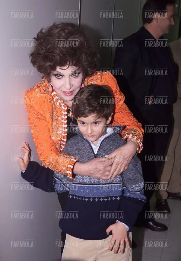Gina Lollobrigida con il nipotte Dimitri, Roma, 2000 - Farabola Immagine digitale