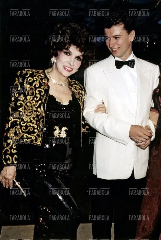 Gina Lollobrigida e Javier Rigau y Raflos, Gala della Croce Rossa, Monte Carlo, 2000 - Farabola Immagine digitale