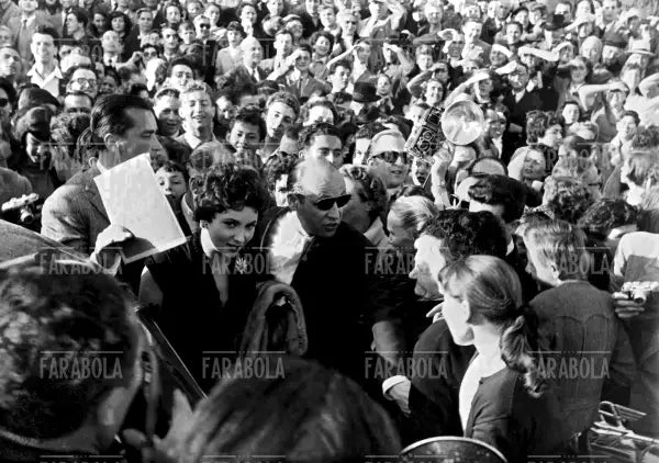 Gina Lollobrigida, Festival di Cannes, 1954 - Farabola Immagine digitale