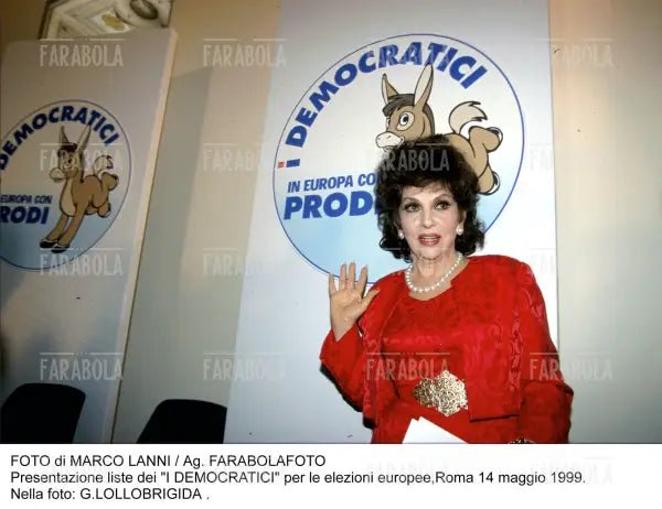 Gina Lollobrigida, Lista I Democratici, 1999 - Farabola Immagine digitale