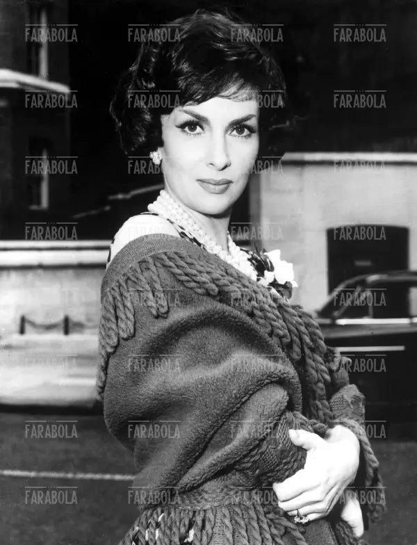 Gina Lollobrigida, Londra, 1959 - Farabola Immagine digitale