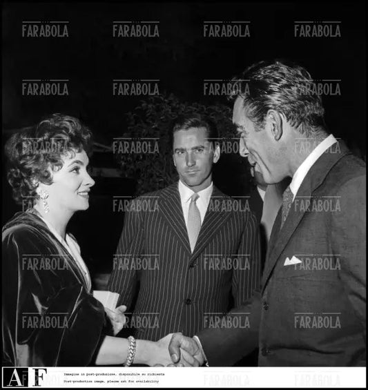 Gina Lollobrigida, Milko Skofic e Anthony Quinn, Nastri d'Argento, Roma, 1954 - Farabola Immagine digitale