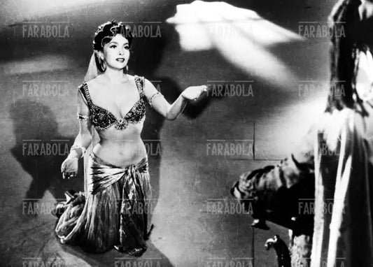 Gina Lollobrigida nel film Les belle de nuit, 1952 - Farabola Immagine digitale