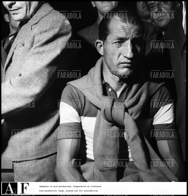 Gino Bartali a Pavia, 1953 - Farabola Immagine digitale