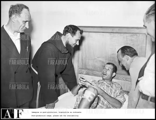 Gino Bartali al Tour de France, 1949 - Farabola Immagine digitale