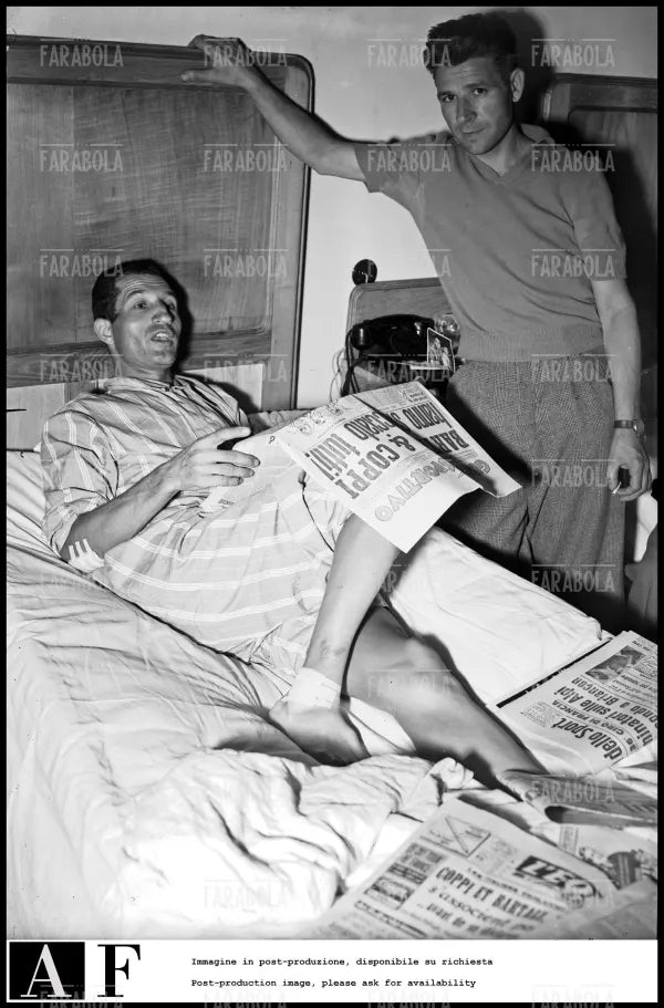Gino Bartali al Tour de France, 1949 - Farabola Immagine digitale