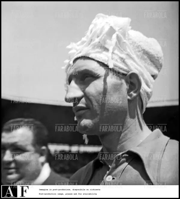 Gino Bartali al Velodromo Vigorelli, 1947 - Farabola Immagine digitale