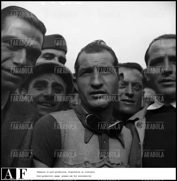 Gino Bartali al Velodromo Vigorelli, 1947 - Farabola Immagine digitale