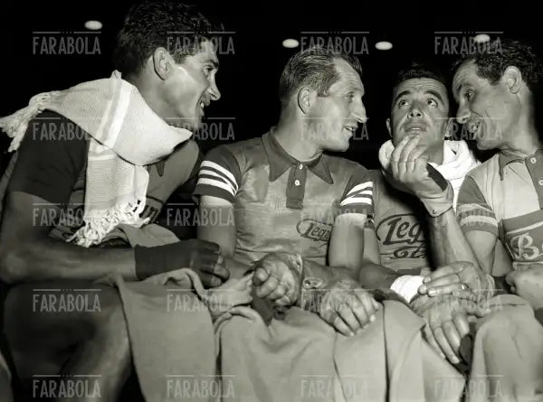 Gino Bartali al Velodromo Vigorelli, 1948 - Farabola Immagine digitale