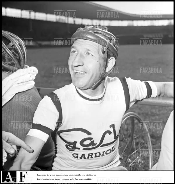 Gino Bartali al Velodromo Vigorelli, 1953 - Farabola Immagine digitale