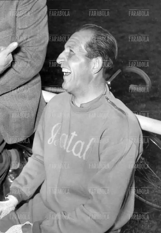 Gino Bartali al Velodromo Vigorelli, 1953 - Farabola Immagine digitale