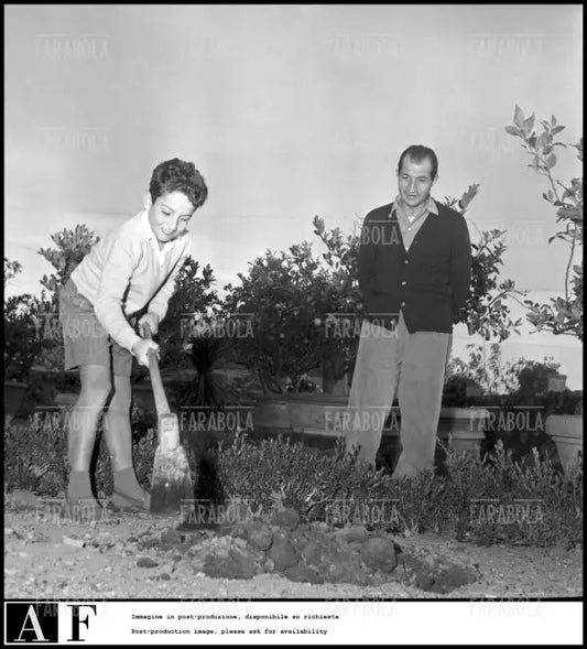 Gino Bartali con il figlio, 1952 - Farabola Immagine digitale