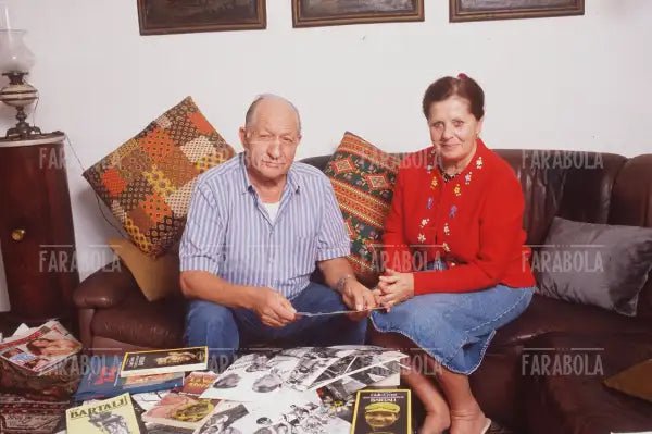 Gino Bartali con la moglie Adriana, 1990 - Farabola Immagine digitale