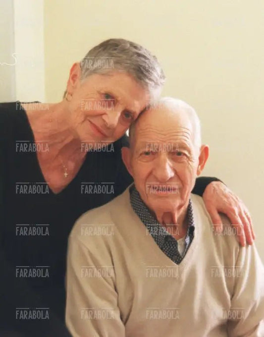 Gino Bartali con la moglie Adriana, Verona, 1998 - Farabola Immagine digitale