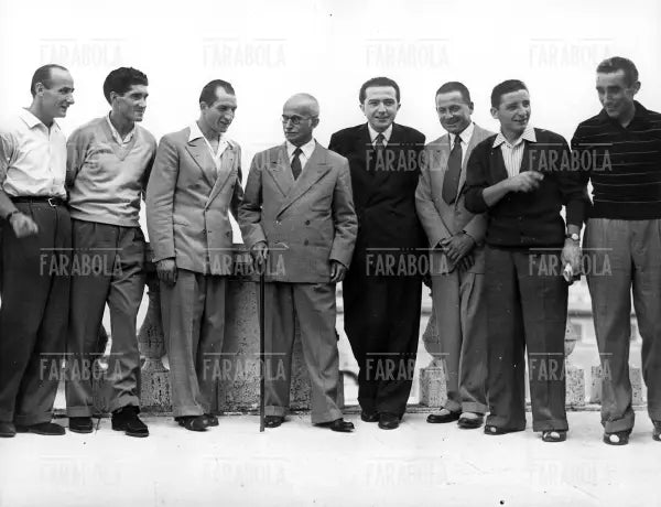 Gino Bartali con Luigi EInaudi, 1948 - Farabola Immagine digitale