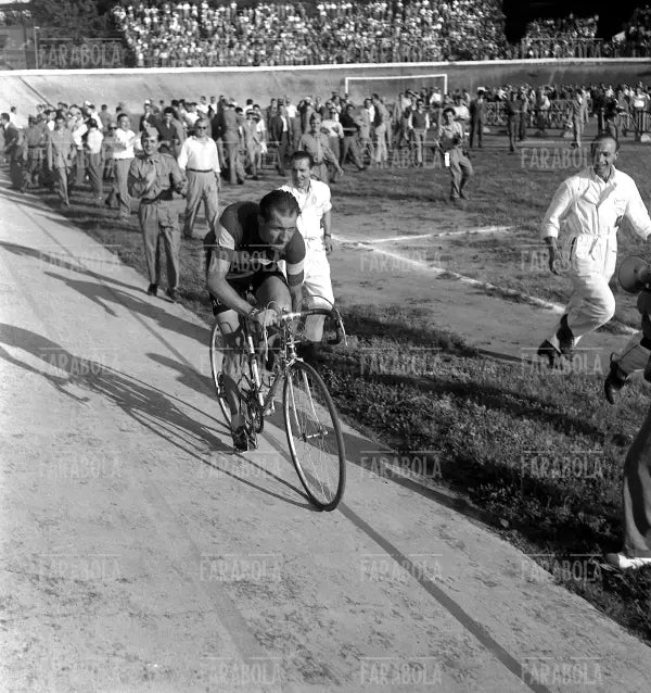 Gino Bartali, Giro della Toscana, 1953 - Farabola Immagine digitale