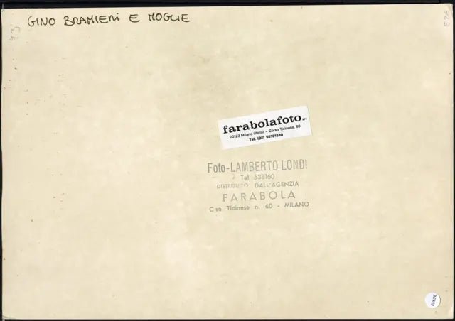 Gino Bramieri e la moglie anni 60 Ft 35952 - Stampa 21x27 cm - Farabola Stampa ai sali d'argento